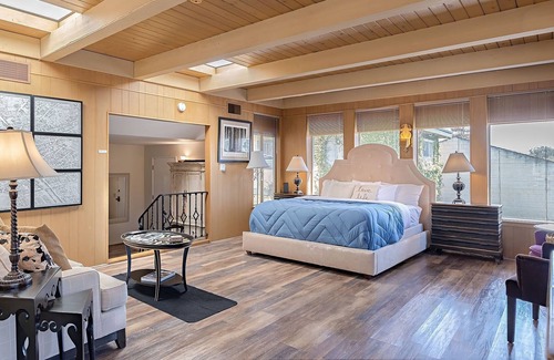 Northwest Carmel Apartamento | 3797 Pine Place 2 Bedroom Apts by Redawning