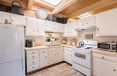 Northwest Carmel Apartamento | 3797 Pine Place apts
