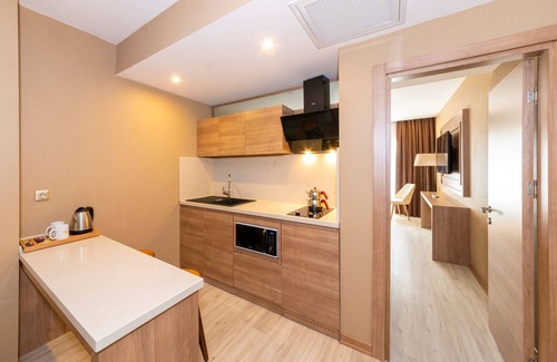 Cumhuriyet Hotel | 38 Hotel