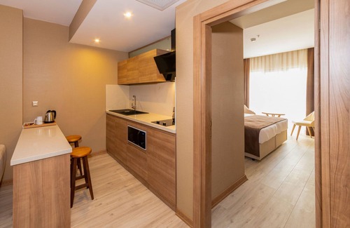 Cumhuriyet Hotel | 38 Hotel