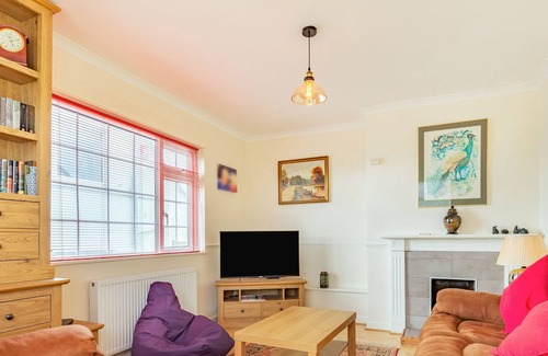 Hayle Cabaña | 38 UPTON TOWANS, pet friendly, country holiday cottage in Hayle
