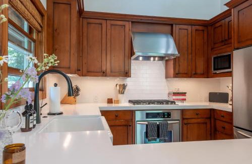 Ketchum Casa | 380 Sabala Unit A