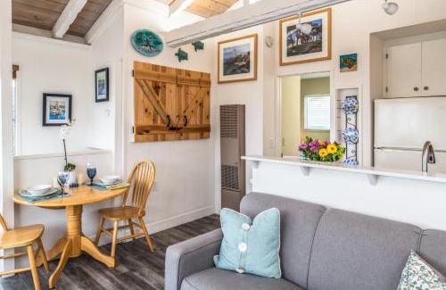 Pacific Grove Casa | 3804 Mermaid Loft home