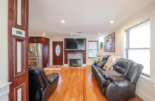 Quincy Apartamento | 383 - 3BR Quincy - Chic House near Adams Park