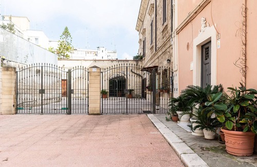 Municipio 2 Apartamento | 3838 Il Feudo by Barbarhouse