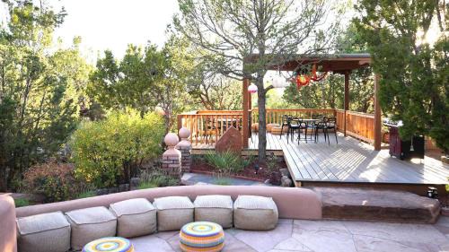 Vista Encantada Casa | 384 Calle Loma Norte