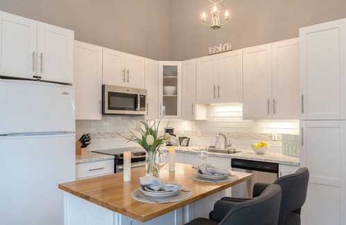 Monterey Condominio | 3870 Sand Castle - Ocean Front, Pools, Hot Tubs