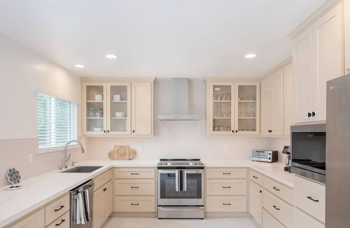 Del Rey Oaks Casa | 3896 Gather and Rest - Mountain Views, Large Patio