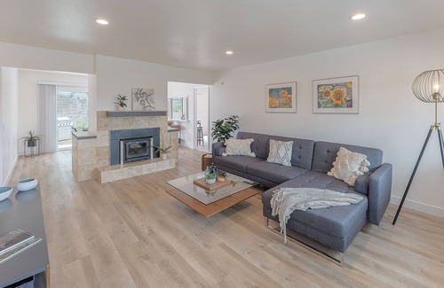 Del Rey Oaks Casa | 3896 Gather And Rest 3 Bedroom Home by Redawning