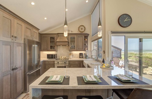 Castroville Condominio | 3930 Bella Casa - Some Openings in August!