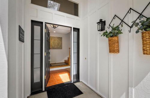 Northeast Carmel Casa | 3974 Carmel Unwind home