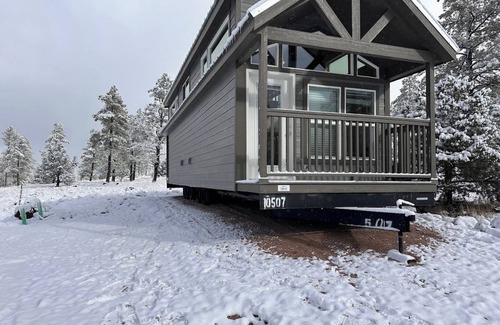 Williams Chalet De Esquí | 3A Cozy Cabin With Mountain View, WIFI and AC in Beautiful Williams