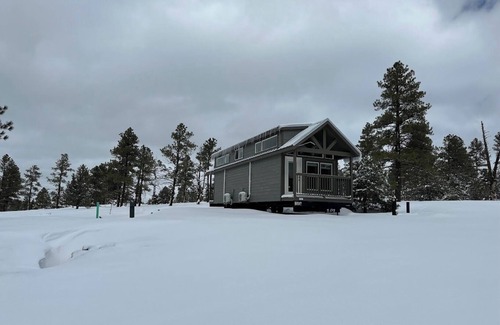 Williams Chalet De Esquí | 3A Cozy Cabin With Mountain View, WIFI and AC in Beautiful Williams