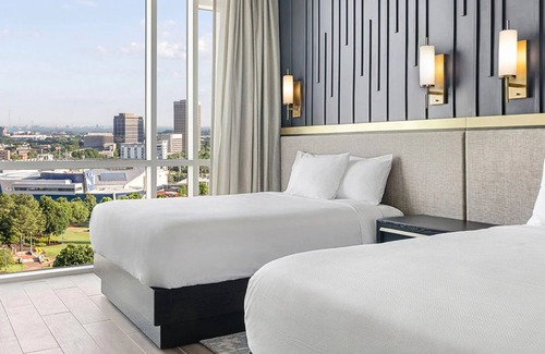 Downtown Atlanta Complejo | 3b resort suite big-city living with a side of Southern charm