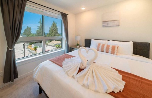 Lawton Park Casa | 3b3b Beautiful House/1 min to Discovery Park