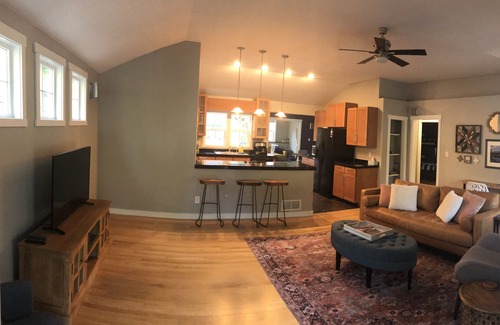 Golden Casa | 3BD/2BA Downtown Golden home close to hiking, biking, breweries & restaurants