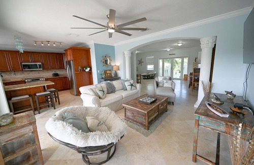 Twin Lakes Casa | Hermosa casa frente al canal Key Largo situada segundos de 3059848912