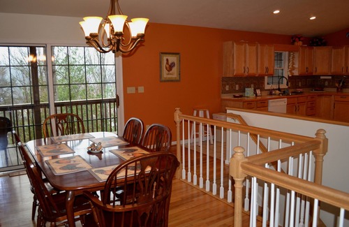 Waynesville Casa | 3BD / 3BA Magníficas vistas de la montaña de bálsamo
