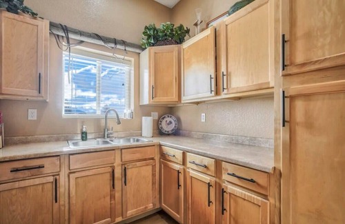 Larkspur Casa | 3BD |Cowboy Quarters Retreat Experience