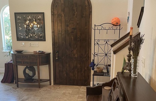 Davis Islands Casa | 3BD + loft, Davis Islands home with pool/hot tub...South Tampa