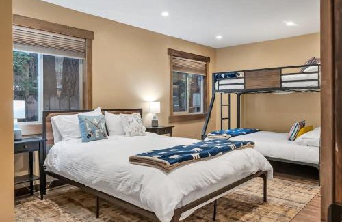 Kings Beach Casa | 3BD with Hot Tub Two Minutes from King Beach