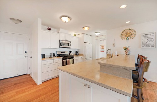 Bodega Bay Casa | 3bd2.5ba Ocean/Mountain View Single Level Spacious House sleeps 8