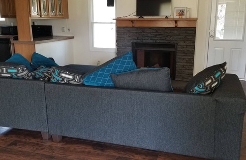 Millersville Casa | 3bdrm 2bth country setting close to Nashville and popular attractions pets ok