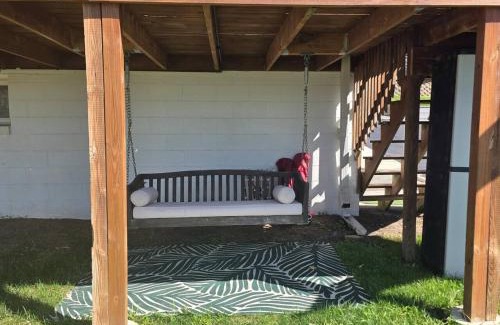 Fox Lake Casa | 3Bed 2Bath Luxury Lake House on Myers Bay Private Pier Beach Firepit and Deck