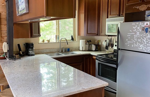 Carnelian Bay Casa | 3bed/2bath Tahoe Cabin Getaway - Sleeps 8-10