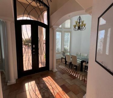 Biggs Field Casa | 3bedroom 3 bath Indoor pool