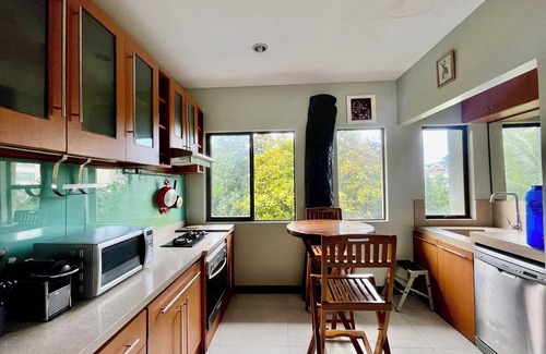 Aklan Province Condominio | 3bedroom Penthouse in Boracay Station 1 Less than 5 minute walk to the Beach