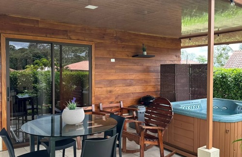 Chachagua Villa | 3bedroom villa in marvelous Peñas Blancas w/ AC, 20 minutes from Arenal Volcano