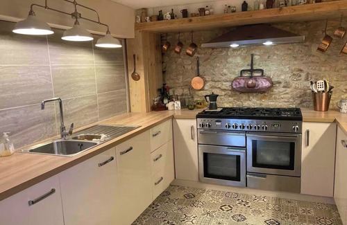 Ceaux-en-Loudun Casa | 3Bedrooms-Sleeps6-WiFi-Fireplace
