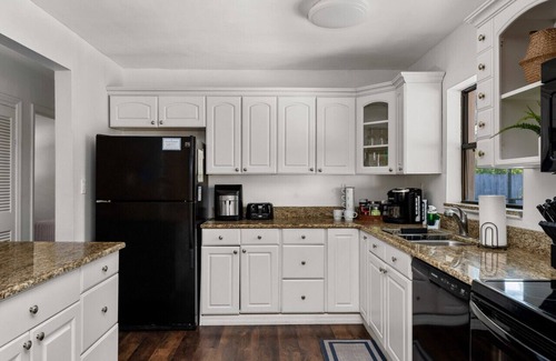 Seminole Casa | 3BR/2BA Pet & Kid-Friendly Oasis w Heated Pool, Swingset, Game Rm, Near Beach