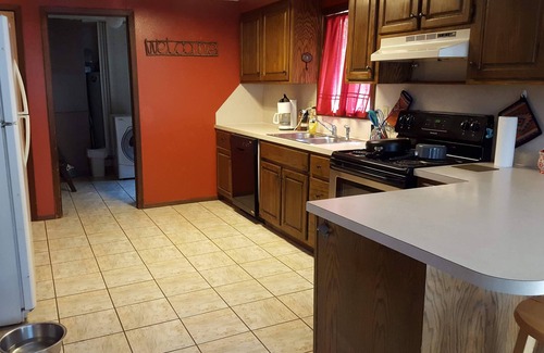 Skiatook Casa | 3BR / 2BA Skiatook Lake House - ¡La mejor vista sobre el lago!