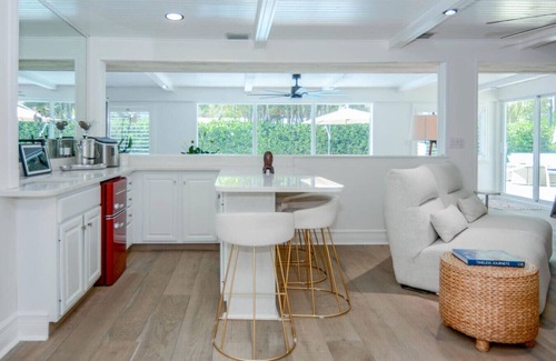 Jupiter Apartamento | 3BR/3.5BA w/ Private Intracoastal Beach Access, Hot tub, & Pool