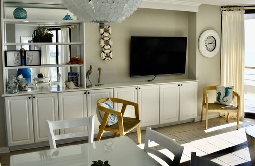 Briarcliffe Acres Condominio | 3BR / 3BA Ocean View-11th Floor-Corner Unit-New Kitchen, Bev. Más fresco, pisos nuevos!