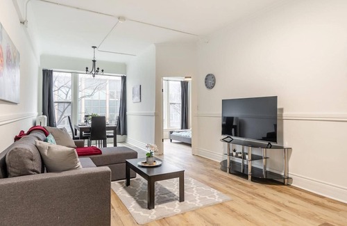 Hamilton Apartamento | 3BR Apt With Netflix - Near King Street