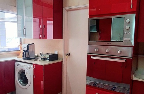 Luanda Apartamento | 3BR Bayfront, Safe & Vibrant!