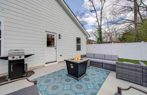 Mount Holly Casa | 3BR Cozy Mt. Holly River Retreat USNWC Fire Pit