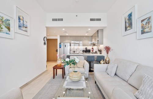 Jebel Ali Apartamento | 3BR Elegant Haven W/ Gym, Pool & 2 Parking Spaces