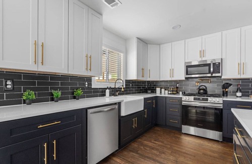 Smyrna Casa | 3BR Entertainment Home Near The Braves, Sleeps 10