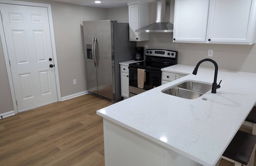 Kansas City Casa | 3BR Family Home nr Royals&Chiefs Stadium w/fenced yard