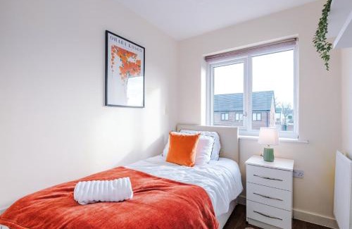 Belle Vue Casa | 3BR, Free Van Parking, Fast WiFi, Worksites