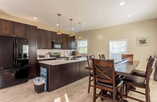 Mountain Home Casa | 3BR House By Lake with BBQ, Fire Pit & EV Charger