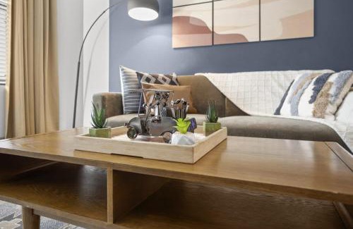Tempe Apartamento | 3BR Modern Cozysuites Town Lake Waterfront 2&3