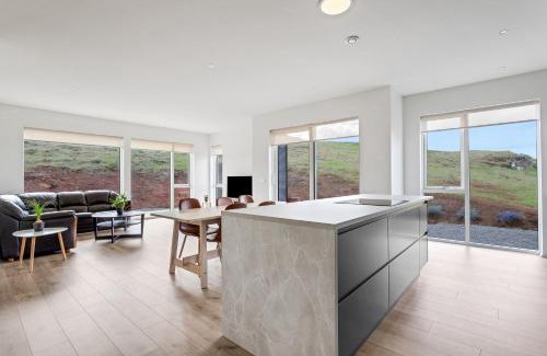 Reykholt Casa | 3BR Modern & Spacious Golden Circle Home