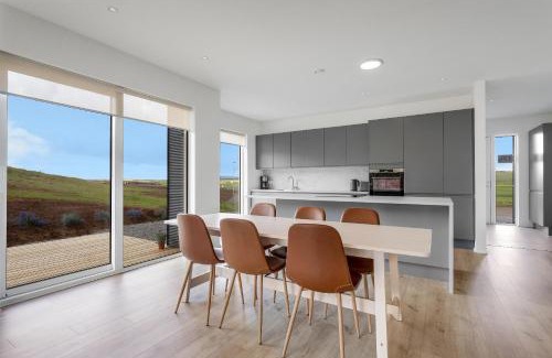 Reykholt Casa | 3BR Modern & Spacious Golden Circle Home