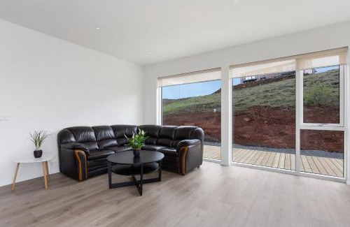 Reykholt Casa | 3BR Modern & Spacious Golden Circle Home