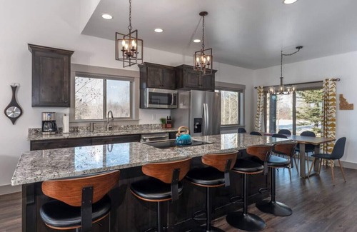 Victor Casa | 3BR Mountain Townhome - Victor